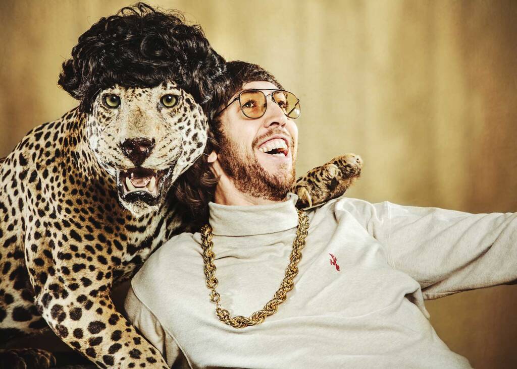 Influencer Partnership